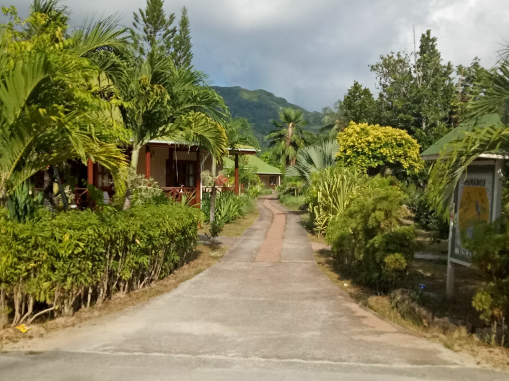 Paradise Flycatcher'S Lodge La Digue Buitenkant foto
